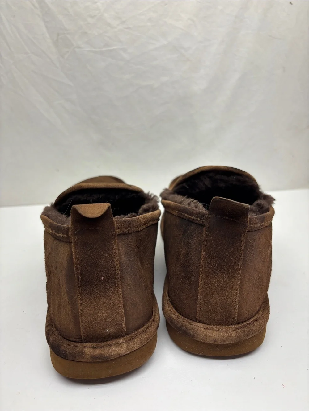 L. L. Bean slip on slippers for men’s SZ 8, box 43